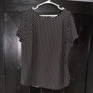 Ava & Viv Black and White Patterned Blouse